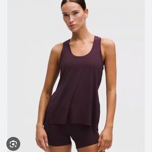***ISO*** Lululemon size 8 side slit tank in Black Plum